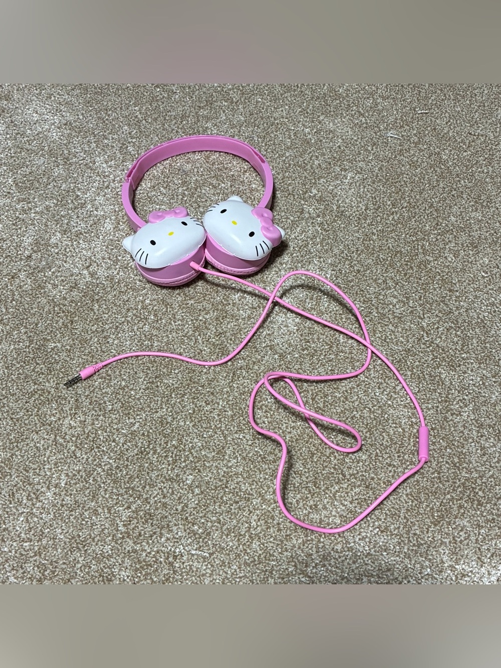 New Hello Kitty Pink Kids Headphones